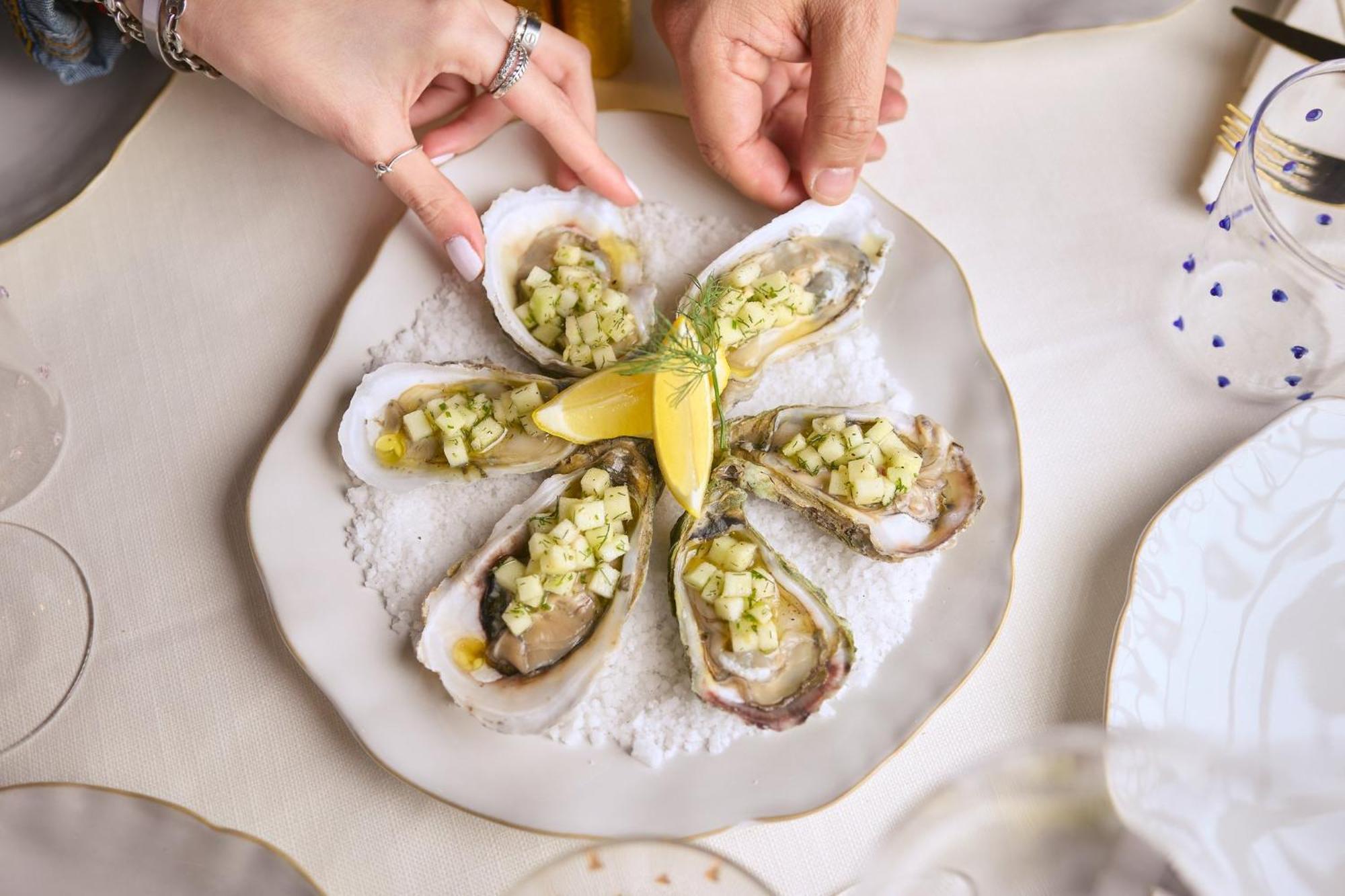 Presidente Intercontinental Mexico City By Ihg Exterior photo Oysters Rockefeller